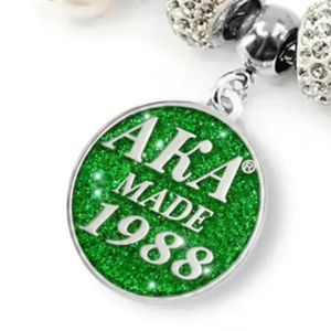   Bracelet pour femme fabriqué en 1989, élégant, couleur vert et argent, bijou à breloques, accessoire de mode pour poignet, inspiré des sororités, qualité supérieure - Product Image 6