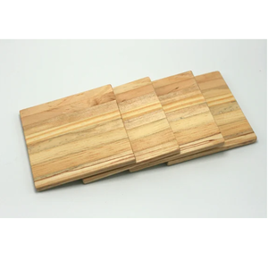 Posavasos de Madera de Diseño Moderno, Posavasos de Madera de Acacia para Cocina y Mesa, Posavasos Rústicos Hechos a Mano con Acabado Natural, Juego de Cuatro Posavasos - Product Image 2