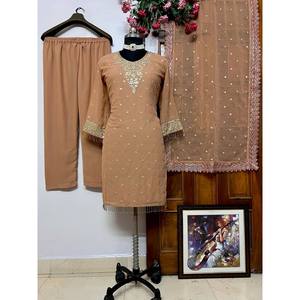 Ensemble de vêtements de fête indiens et pakistanais avec des paillettes et des broderies Zari pour un look élégant ! - Product Image 4