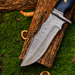 Cuchillo de Camping Hecho a Mano de Grado Industrial, Hoja de Acero de Damasco con Punta Caída, Borde Recto, Mango de Madera Pakka, Funda de Cuero - Product Image 4