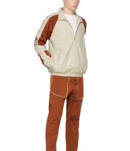 Chaqueta Cortavientos de Nailon de Lujo para Deportes al Aire Libre, Ligera, 100% Poliéster, con Diseño de Parches de Colores Personalizados de Alta Calidad - Product Image 3