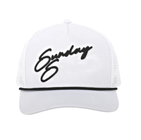 Casquette de golf personnalisée imperméable en gros, coupe laser, ventilation, ajustement réglable, légère, unisexe, pour hommes et femmes, en maille