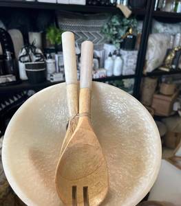 Ensemble de saladiers et d'assiettes en résine de haute qualité, ustensiles de cuisine et de table sans danger pour les aliments, bol de service en résine incrustée et accessoires - Product Image 3