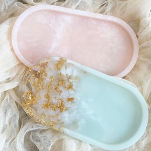 Plateau organisateur en résine de luxe fait main avec un design élégant pour le rangement décoratif et les applications de service - Product Image 5