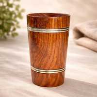 Ensemble de shaker à cocktails en bois massif artisanal avec incrustation en laiton, bois de Sheesham écologique, couleur et logo personnalisés, outils de bar, décoration d'intérieur, cadeau