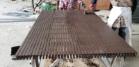 Caillebotis pultrudés en fibre de verre Feuilles FRP Profils de panneaux GRP Couvrant les produits en fibre de verre haut de gamme