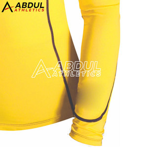 Vêtement de base extensible pour femme avec tissu doux pour la course à pied et les activités sportives - Product Image 4