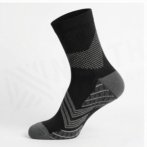 Chaussettes de randonnée respirantes noires à motif géométrique North Approach pour adultes – Collection été - Product Image 3