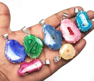 Colgantes de cuarzo solar drusa hechos a mano con bisel, joyería, lote al por mayor de colgantes de piedras preciosas de cuarzo solar drusa para mujer - Product Image 1