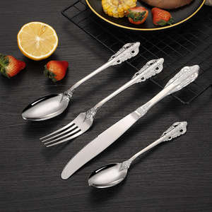 Ensemble de couverts en acier inoxydable au design moderne |   Vaisselle élégante pour une présentation de table haut de gamme - Product Image 2