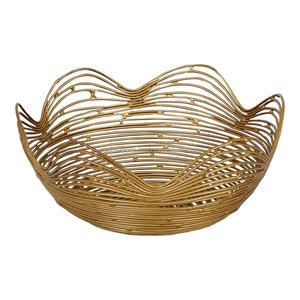 Tazón de Metal de Diseño Moderno Inspirado en las Tendencias para Decoración de Interiores, Tazón de Metal de Lujo Hecho a Mano para Eventos Premium de Zahid Exports Bespoke Metal - Product Image 1