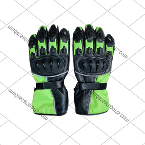 Gants de moto d'aventure en cuir pour homme, compatibles écran tactile, à doigts entiers, avec fermeture auto-agrippante et poignées, collection Hiver 2026 - Product Image 6