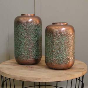 Vase à fleurs en métal artistique pour une décoration créative de la maison, pièce décorative distinctive avec des détails d'artisanat impressionnants - Product Image 5