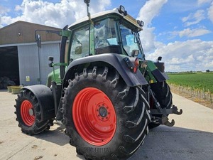 Tracteur agricole Fendt 1050 Vario 65HP 4 roues motrices, moteur d'occasion, qualité supérieure, pour agriculteurs professionnels. - Product Image 5
