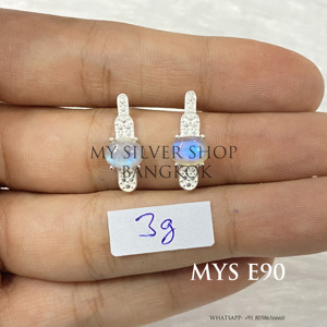 พร้อมส่ง ต่างหูเงินแท้ 925 ประดับมูนสโตนทรงคาโบชอง มีสินค้าในสต็อก MOQ ต่ำ - Product Image 1