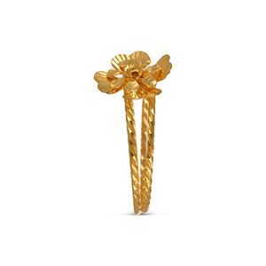 Anillo Floral Spark Gold con Acabado Dorado Premium, Anillo de Doble Banda con Flor 3D para Mujer, Joyería Elegante con Diseño Floral - Product Image 4