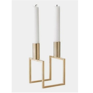 Support de bougie conique style nordique finition dorée, bougeoir créatif en métal à ligne unique, centre de table contemporain pour - Product Image 6