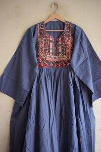 Vestido Maxi Afgano de Algodón 100% para Mujer al por Mayor |   Caftán Étnico Bordado a Mano |   Cintura Natural Ecológica OEM/ODM - Product Image 2