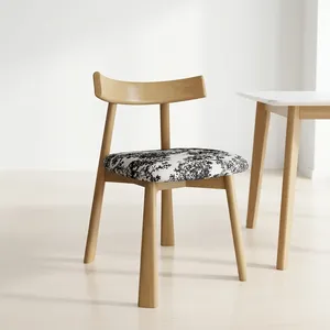 Chaise de salle à manger moderne en bois avec dossier incurvé et assise rembourrée imprimée pour café, cuisine, restaurant et mobilier de maison - Product Image 3