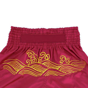 Shorts de Muay Thai pour hommes entièrement personnalisables, légers, écologiques, en matériau solide, meilleurs designs, très demandés, à prix raisonnables - Product Image 4