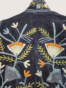 Manteau en velours brodé de fleurs de style chinois, col mandarin, manches longues, grande taille, vêtements d'extérieur pour femmes, fermeture éclair décontractée pour l'hiver - Product Image 4
