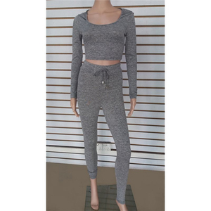 Ensemble survêtement décontracté pour femme, style safari, imprimé, avec haut court gris à manches longues, col à capuche et cordon de serrage, et leggings taille haute, pour l'hiver - Product Image 4