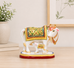 Nirmala Handicrafts - Estatua de Resina Hecha a Mano de Vaca y Ternero, Diseño Decorativo Tradicional, Ídolo Familiar de Vaca India, Decoración Religiosa para el Hogar - Product Image 3