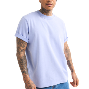T-shirt en coton bleu clair surdimensionné pour homme, manches courtes, col rond, couleur unie, jersey décontracté, coupe classique, design uni - Product Image 3