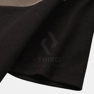 T-shirt décontracté pour homme, couleur unie, 100 % polyester, respirant, séchage rapide, écologique, durable, léger, tissu doux, fabrication en usine - Product Image 3