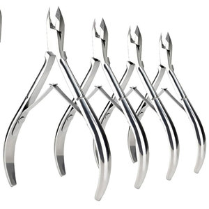 Coupe-cuticules professionnel en acier inoxydable avec lames affûtées, double ressort et articulation à joint pour les soins des ongles - Product Image 1