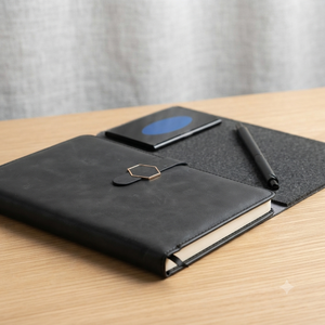 ชุดของขวัญสมุดบันทึก Aurelux Premium Black Sponge Loopi Button Case Bound พร้อมที่ใส่การ์ด ปากกา พิมพ์ลาย UV สวยงาม สมุดโน้ตระดับมืออาชีพ 192 หน้า - Product Image 4
