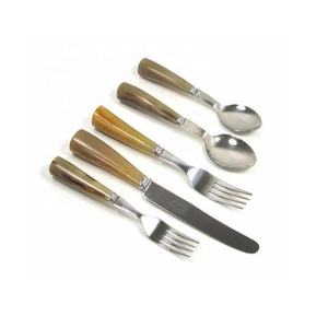 Nouveauté : Ensemble de couverts traditionnels en acier inoxydable, poli miroir, manche en corne, pour la maison et les occasions festives - Product Image 3