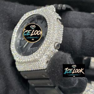 Montre à quartz Ice Look avec cadran noir, lunette en cristal et bracelet en silicone, idéale pour le streetwear ou comme cadeau - Product Image 3