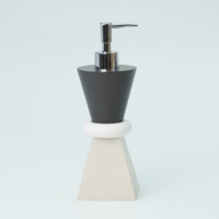 Distributeur de savon en résine écologique, bouteille ronde, accessoire pour ensembles de salle de bain à domicile et hôtel, modèle JHLB20260330, JHLB20260323