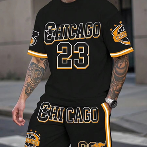 Ensemble sportif décontracté pour homme en 2 pièces, à capuche, pour l'hiver, t-shirt et short en polyester/coton à séchage rapide, tissu respirant tricoté, personnalisable - Product Image 1