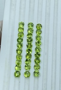 Peridoto Natural de 5mm, Corte Redondo, Calibrado, Sin Tratar, Lote de Piedras Preciosas Sueltas, Precio al por Mayor, para Fabricación de Joyería - Product Image 3