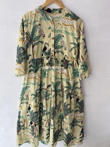 Robe de luxe moderne pour femme en coton indien, imprimé floral, pour soirée, coupe skater - Product Image 4