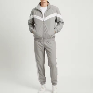 Chándal para hombre con bloques de color granate y blanco, con capucha y cremallera completa, cortavientos, estilo urbano, para correr, de ajuste holgado, para otoño - Product Image 6