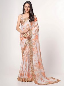 Sari de organza floral Rivaayat para mujer, ropa étnica india, largo hasta el suelo, ajuste regular, tela ligera plisada, en stock. - Product Image 1