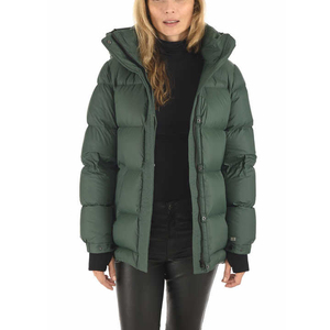 Chaqueta de Invierno Acolchada Verde para Mujer con Capucha, Manga Larga, Relleno Grueso de Poliéster, Resistente al Viento, Cierre de Cremallera, Largo Regular - Product Image 2