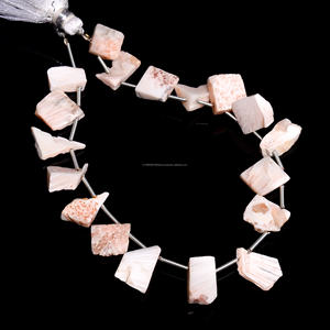 Venta al por mayor Scolecite Natural suave forma de rebanada desigual 8 pulgadas cuentas de piedras preciosas 7X8 a 10X14 MM hebra para la fabricación de joyas de piedras preciosas - Product Image 1