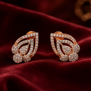 Pendientes de Lujo de Oro Rosa de 14K con Diseño de Hoja de Diamantes en Dos Tonos y Racimo Floral para Mujer, Joyería para Bodas y Novias - Product Image 3