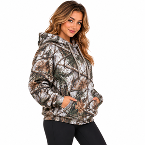 Sudadera con capucha de forro polar personalizada al por mayor para mujer, con estampado de follaje forestal, estilo streetwear - Product Image 2