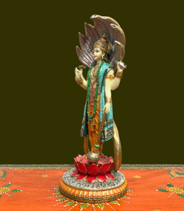 Statue Artisanale en Résine Effet Marbre du Dieu Vishnu - Idole de Vishnu Chaturbhuja Debout avec Capuchon Sheshnaag pour Décoration de Temple Domestique Diwali - Product Image 4