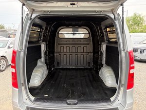 Vehículo de Transporte Automático Diésel, Usado, en Buen Estado, Tipo Starex Van MPV - Product Image 5