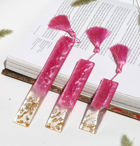 Marque-page en résine rose transparente avec paillettes dorées, qualité supérieure, fait main, nouveau produit, artisanat de qualité, à bon prix. - Product Image 1