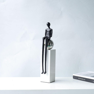 Statues Art Déco en Alliage d'Aluminium Coulé, Sculptures Humaines de Table pour Accents Artisanaux – Vente en Gros - Product Image 2