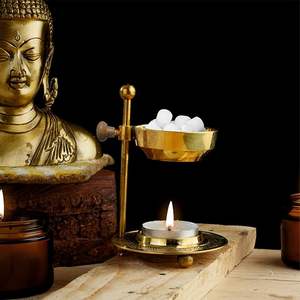 Brûleur d'encens indien Bakhoor fait main de haute qualité, 100% matières premières naturelles, construction métallique écologique pour usage religieux - Product Image 1