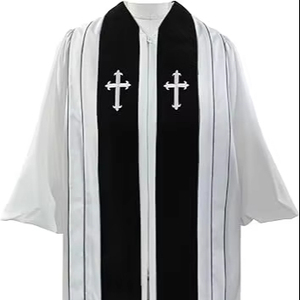 Túnica de sacerdote de lujo para clérigos de la iglesia, vestido de iglesia con cruz bordada, origen importado, terciopelo. - Product Image 1