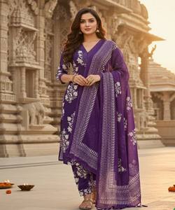 NUEVA COLECCIÓN: Conjunto de Rayón con Bordado de Espejo y Tejido, Top, Pantalón y Dupatta, Ropa Festiva Étnica, Precio al por Mayor, Color Morado - Product Image 1